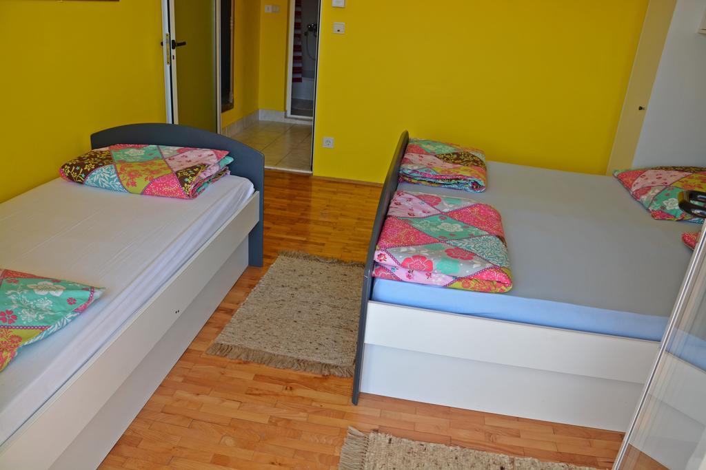 Apartments Gareta Gradac  Habitación foto