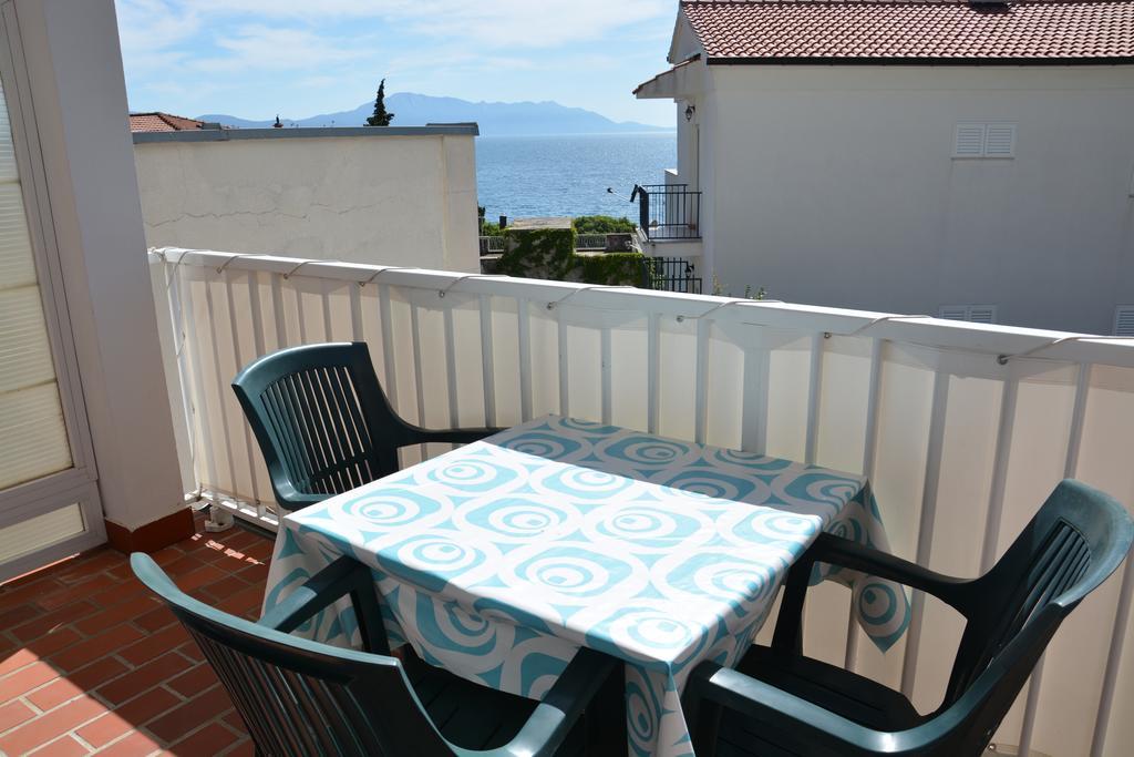 Apartments Gareta Gradac  Habitación foto