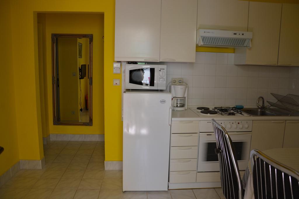 Apartments Gareta Gradac  Habitación foto