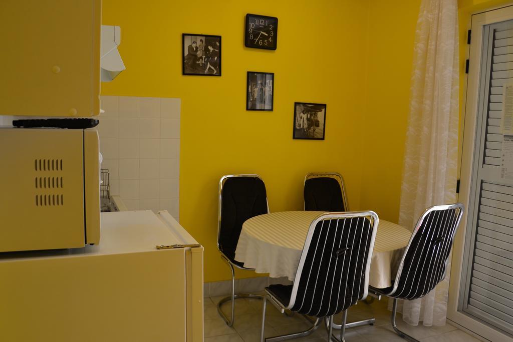 Apartments Gareta Gradac  Habitación foto